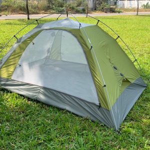 Lều cắm trại dành cho 2 người khi chưa phủ lớp chống nước